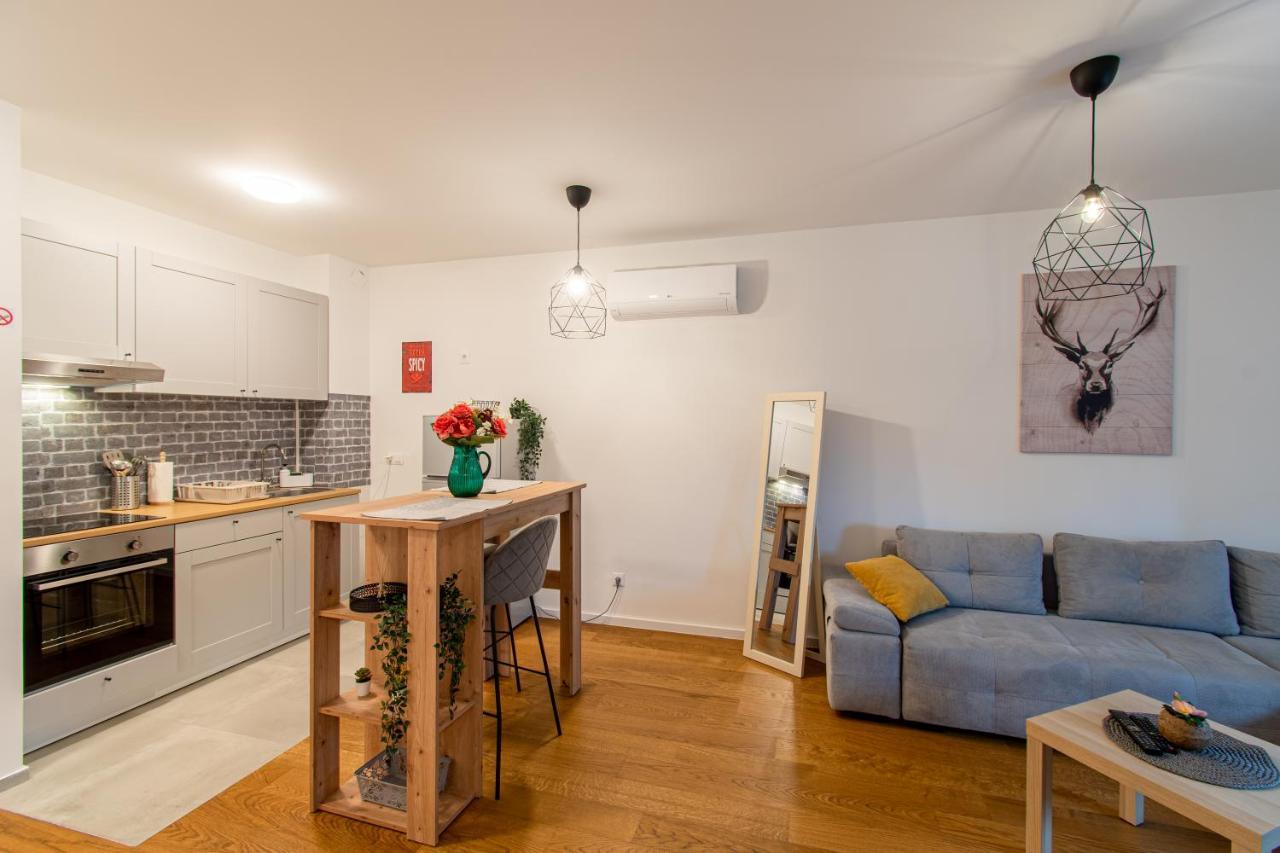 Apartamento Flexible Selfcheckins 39 - Zagreb - Parking - New Exterior foto
